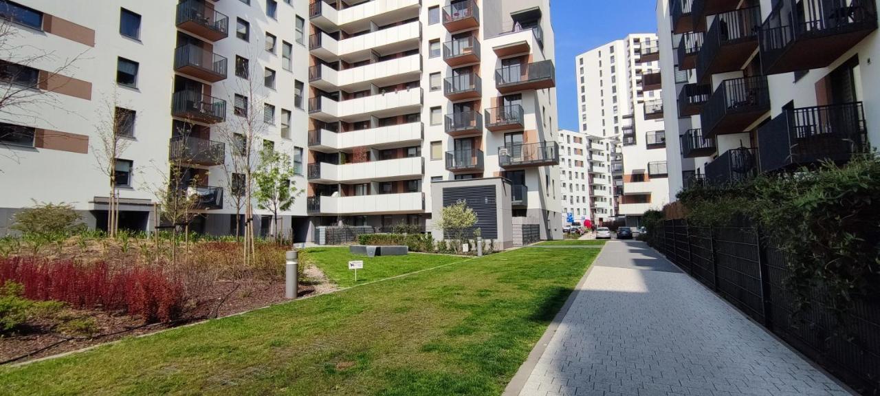 Labo Apartment Fort Wola Varşovia Exterior foto