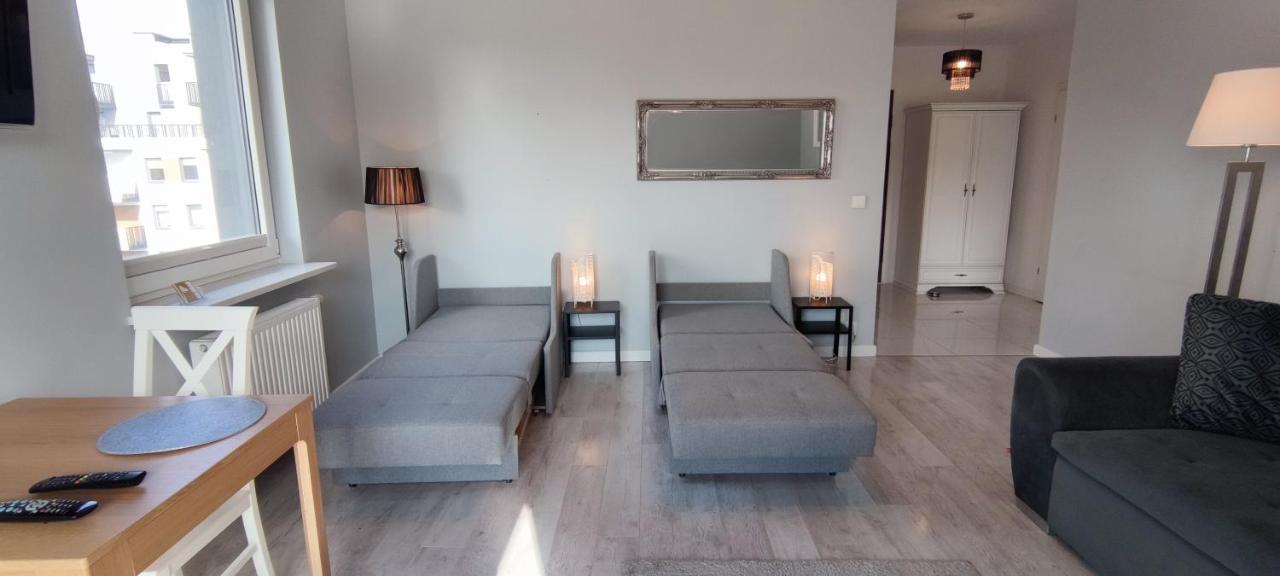 Labo Apartment Fort Wola Varşovia Exterior foto