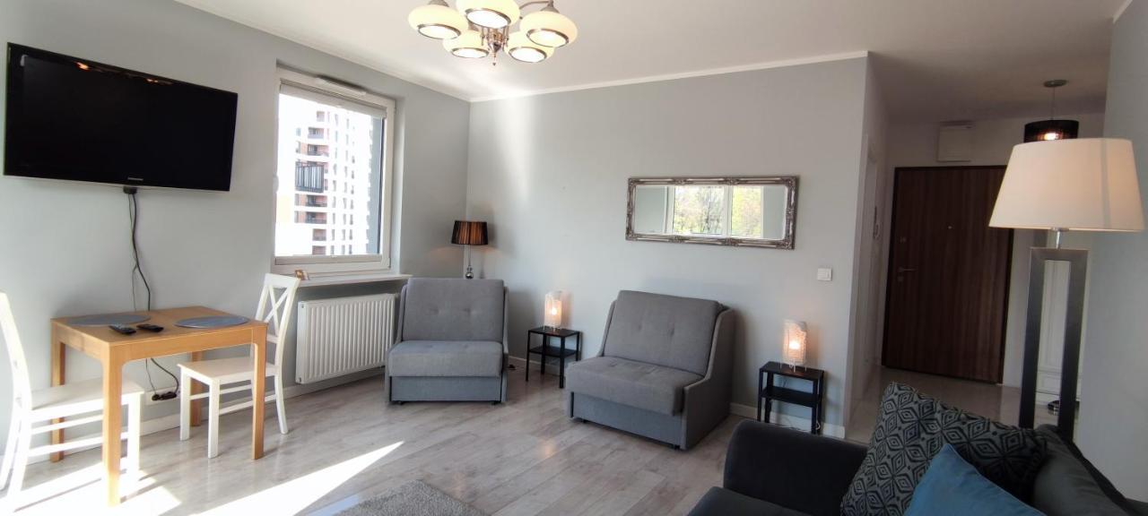 Labo Apartment Fort Wola Varşovia Exterior foto